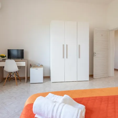 Mirella 1 - Salento Reserva... Gasthof Racale