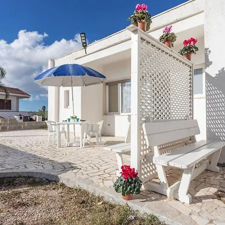 Guest house Mirella - Salento Reservation