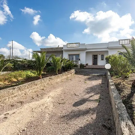 Mirella - Salento Reservation Guest house Racale