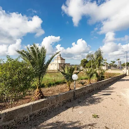 Konukevi Mirella - Salento Reservation 3*