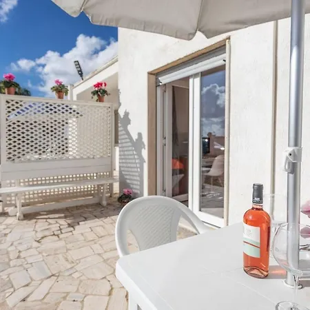 Mirella - Salento Reservation Guest house